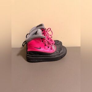Youth Girls Nike Woodside High ACG Winter Boots